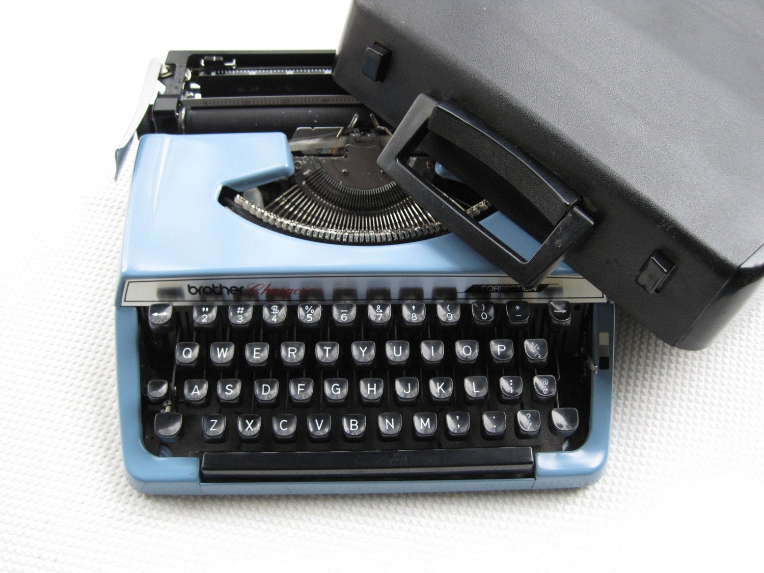 Vintage Brother Charger 11 Typewriter Light Blue