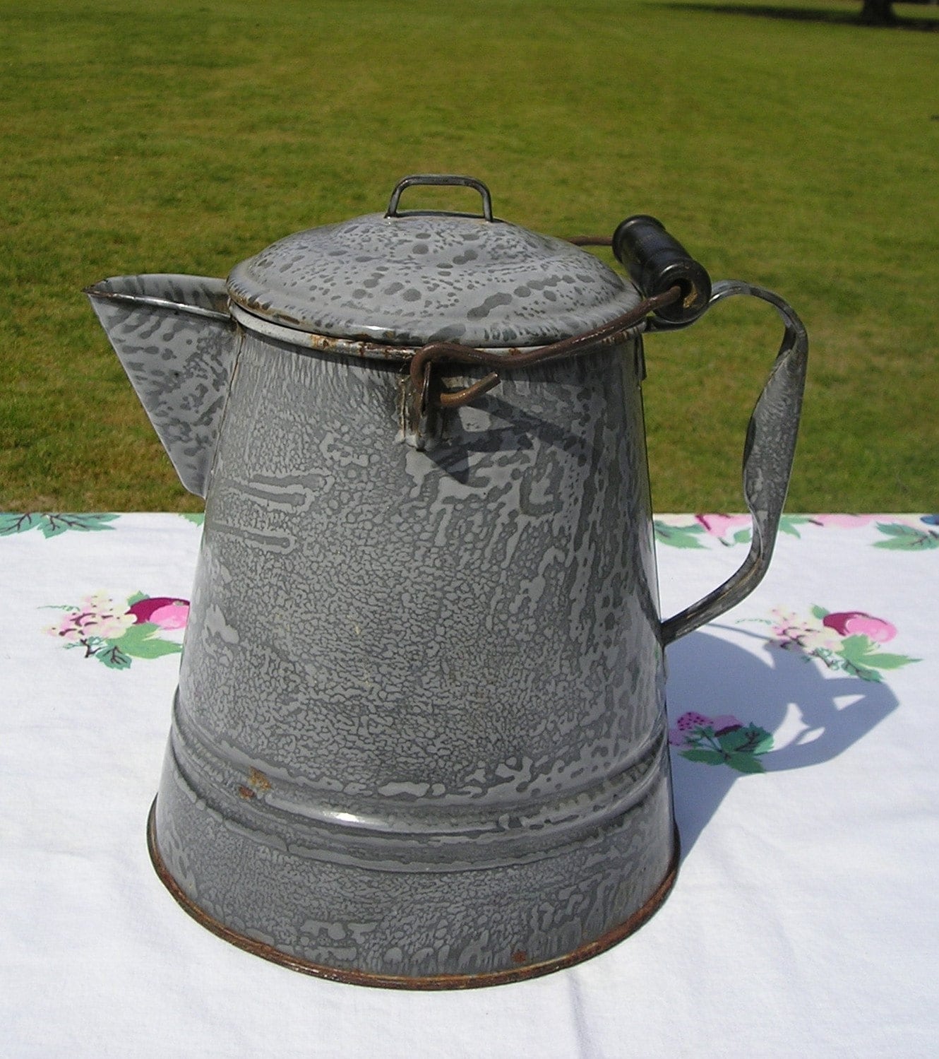 Big Cowboy Chuckwagon Coffee Boiler Pot grey by GoneToTexas