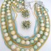 Beautiful vintage beaded necklace and earring set in nice condition