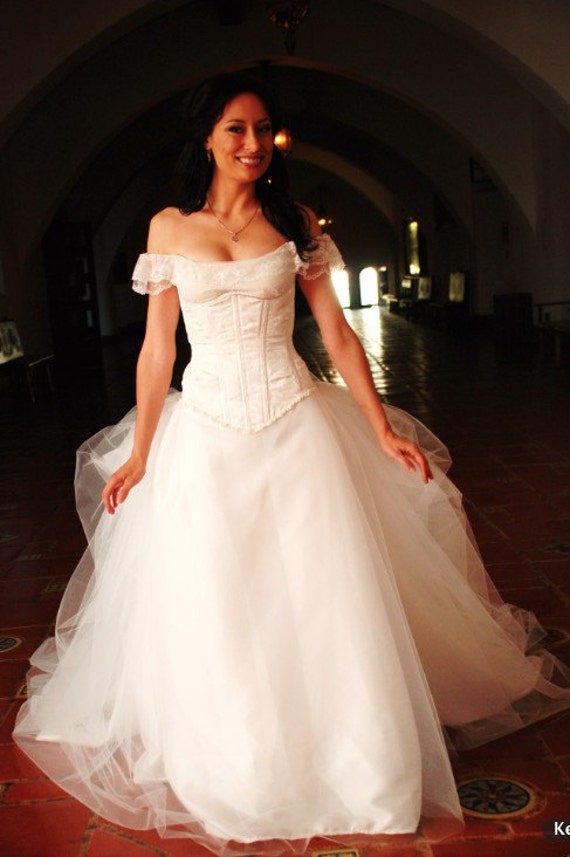 wedding dress on opera