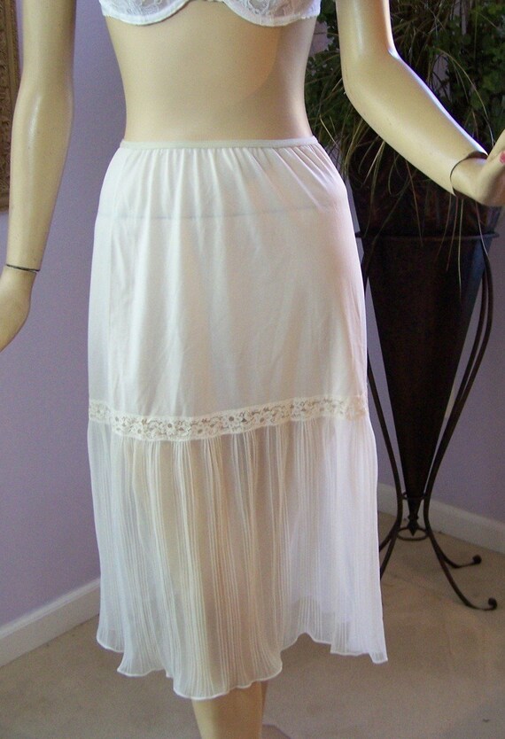 Vintage 50s 60s White Nylon Half Slip w 14 inch Sheer by jantiques