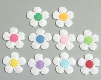 30 Padded Felt Flower Appliques 10 Color EA217