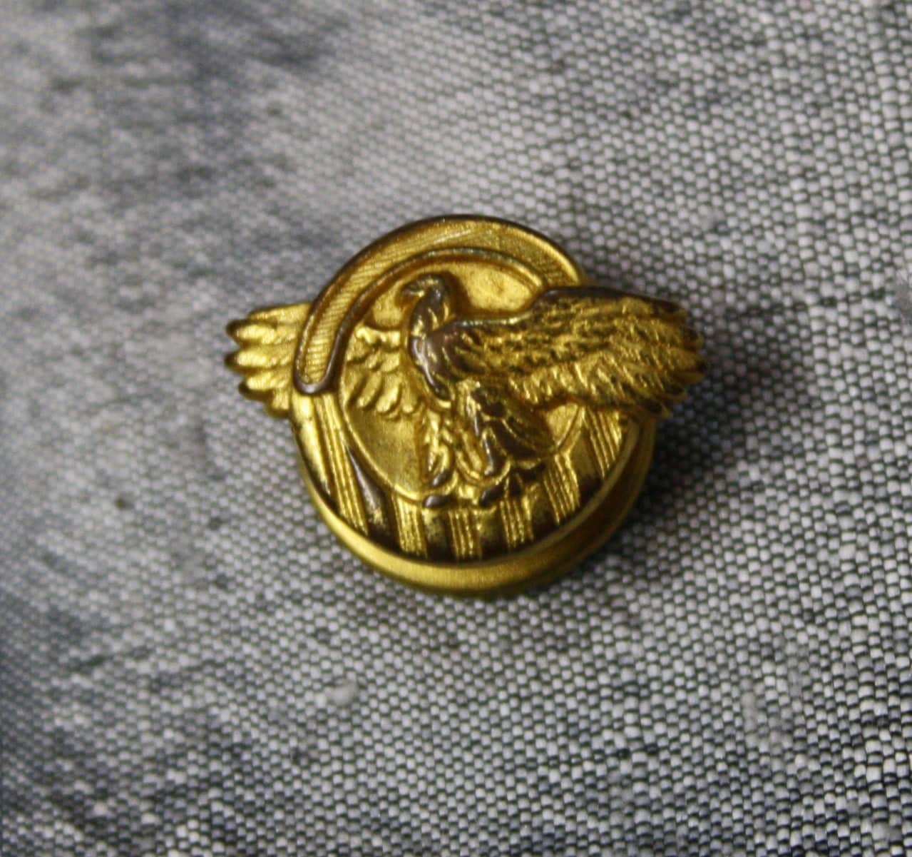 Vintage WWII Honorable Service Lapel Pin Eagle Formal Shirt