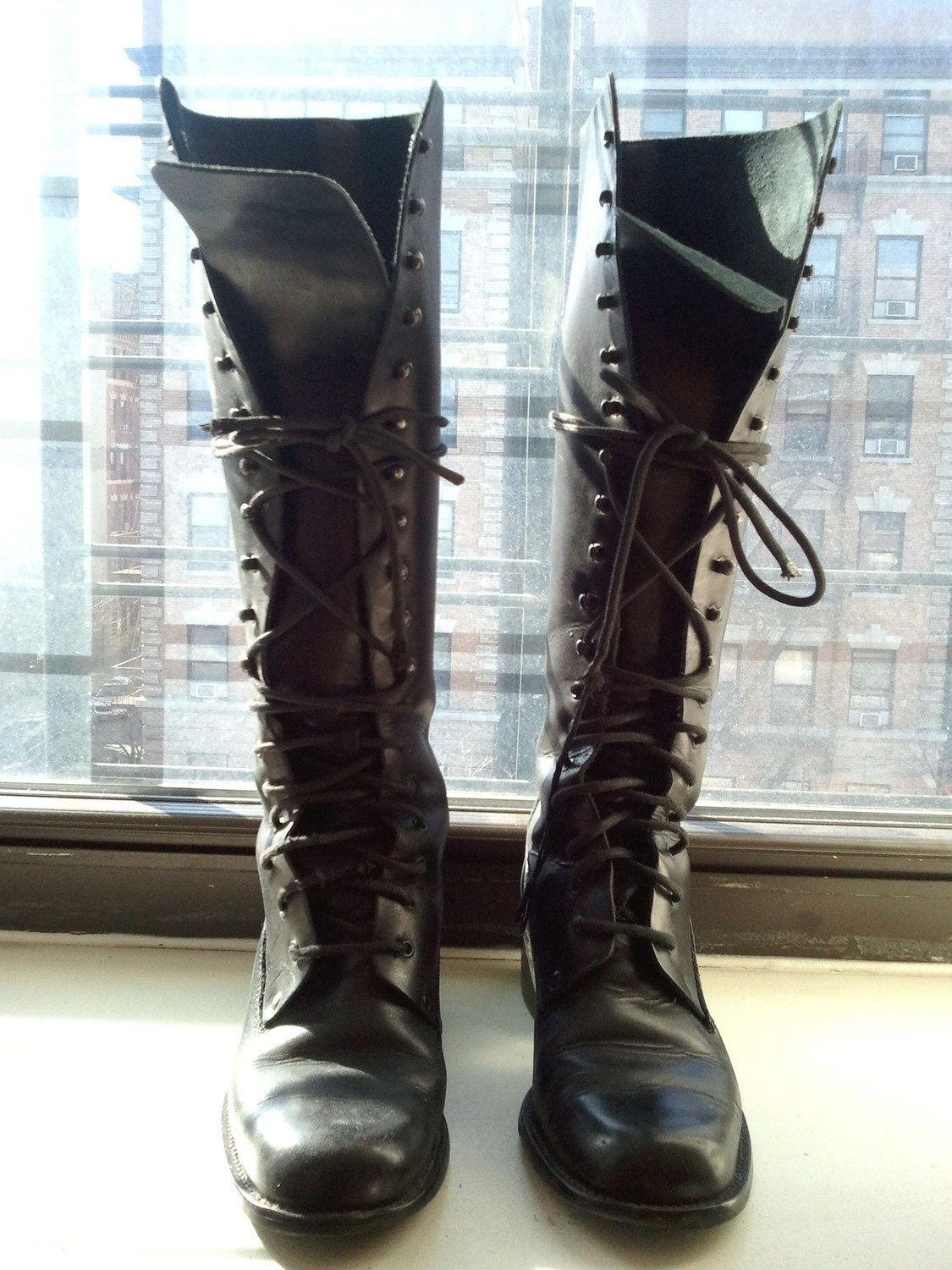 womens black leather combat boots