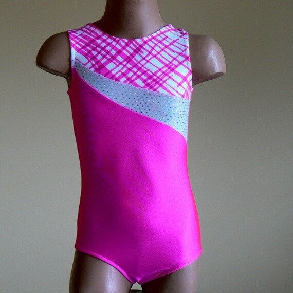 Adorable Hot Pink Leotard size 2T C7
