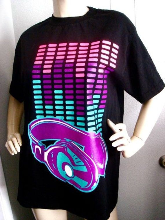 neon graphic tshirt