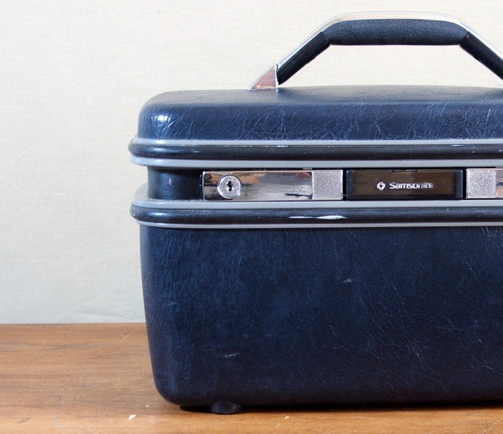 Vintage Train Case Samsonite Midnight Blue