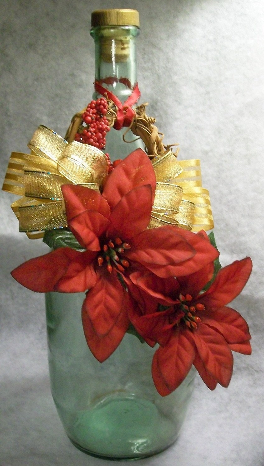 Poinsettia Christmas Ornament Large by by QuiltsyTeam on Etsy