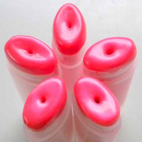 Natural lip tint