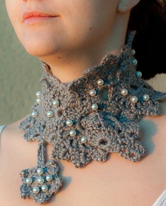 Sea Shell Flower GRAY Crochet Scarf / Neckwarmer by ...