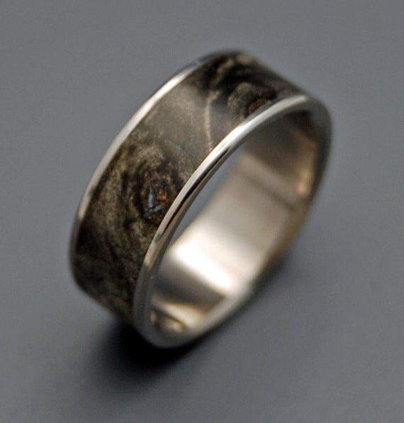 swimming wedding rings