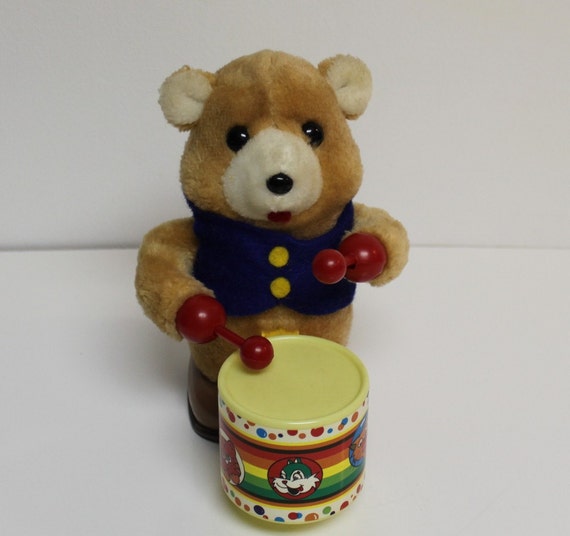 Vintage 1986 Drumming Bear