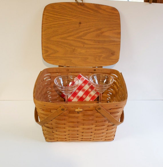 Vintage 1987 Longaberger Large Picnic Basket with wooden tray