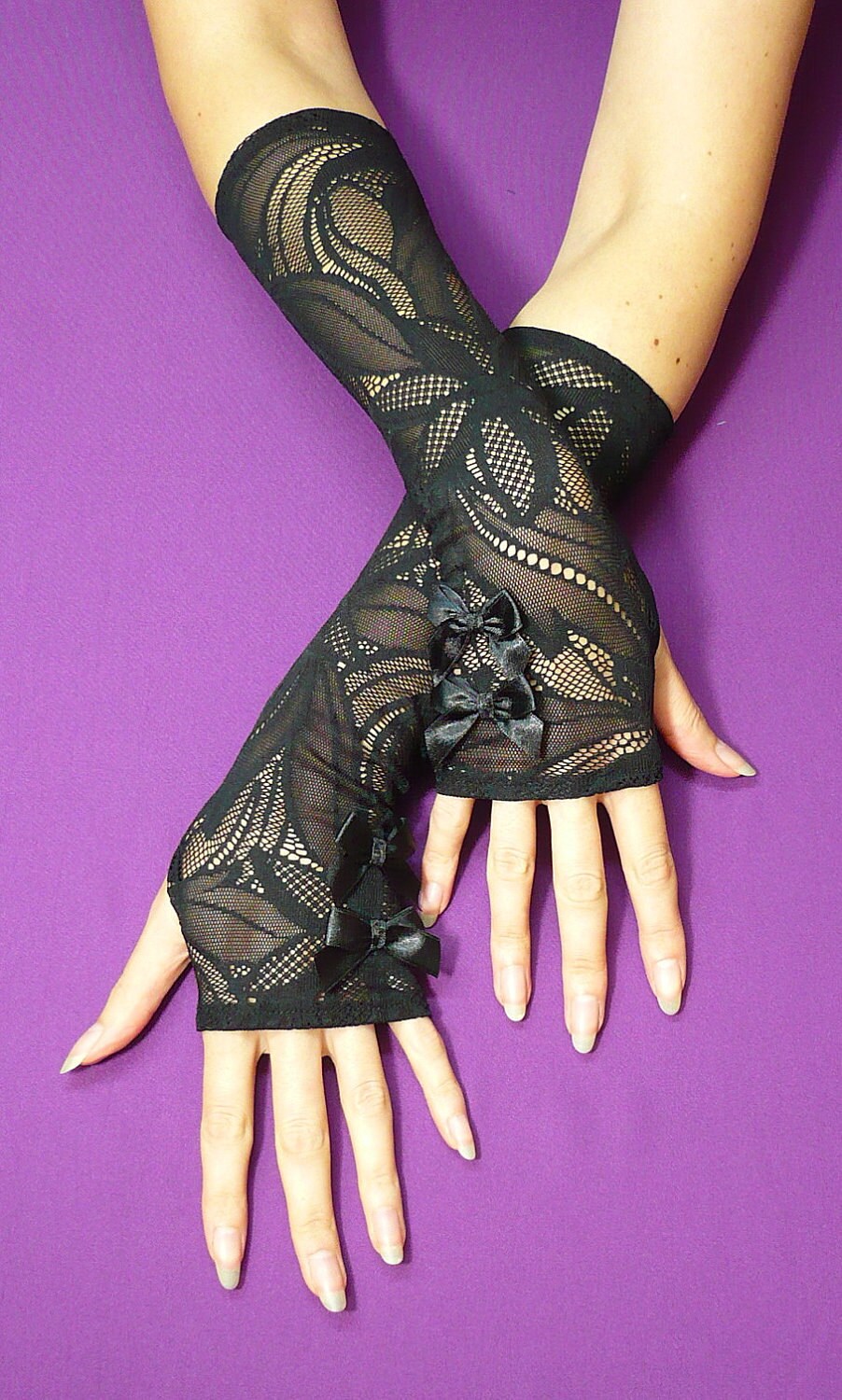 Gothic Lace Gloves Black Stretchy Armwarmers with by estylissimo