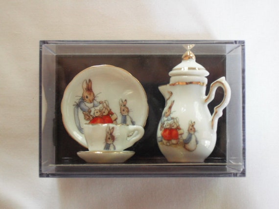 peter rabbit miniature tea set