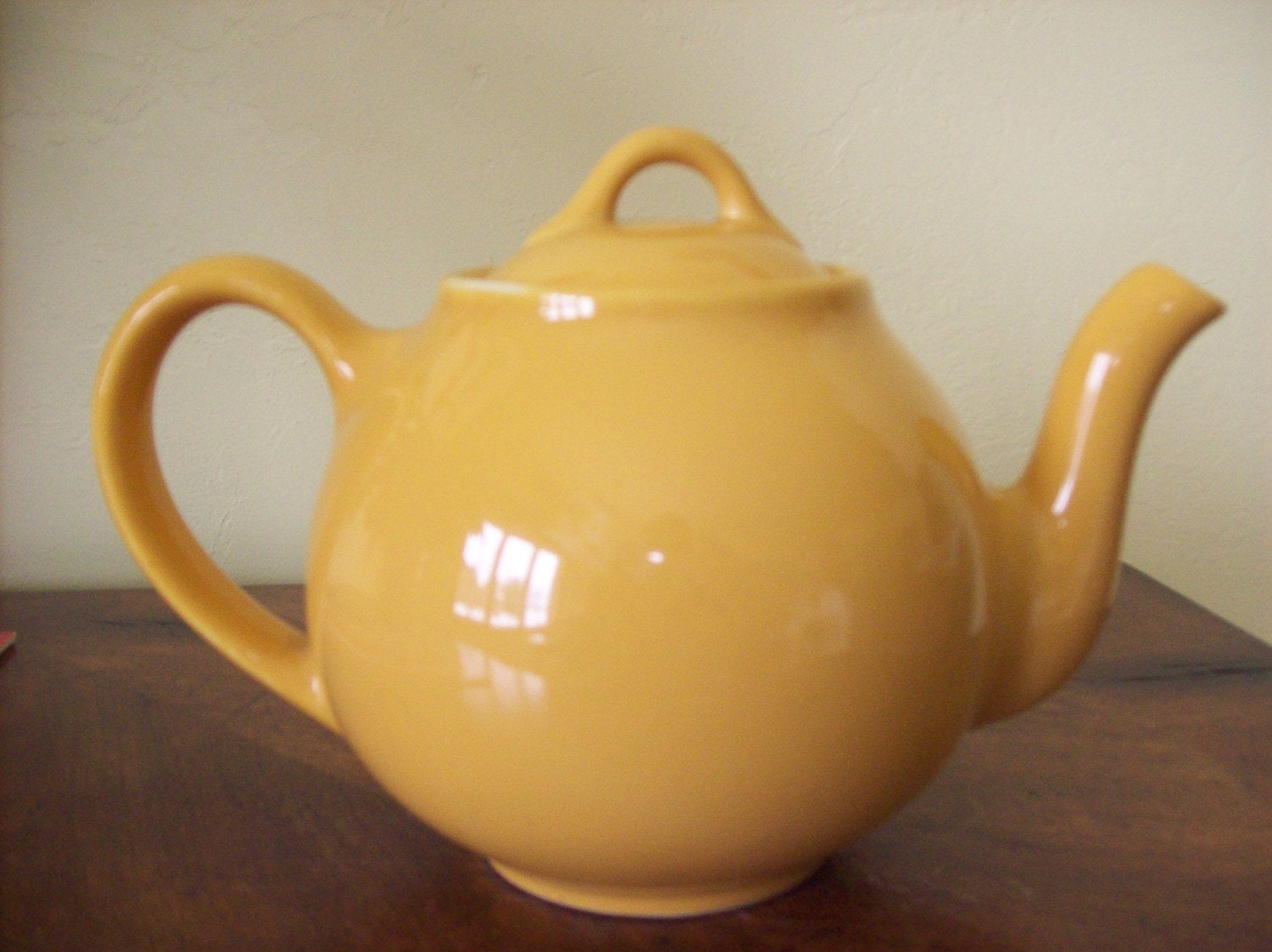 Vintage Lipton Teapot