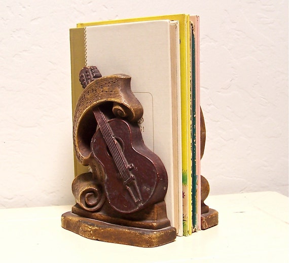 50 off vintage guitar Syroco Wood pair of bookends