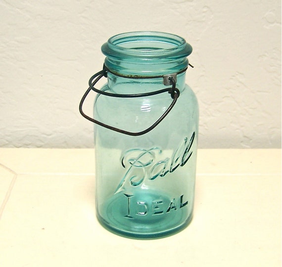 vintage aqua blue Ball Ideal mason jar with wire handle