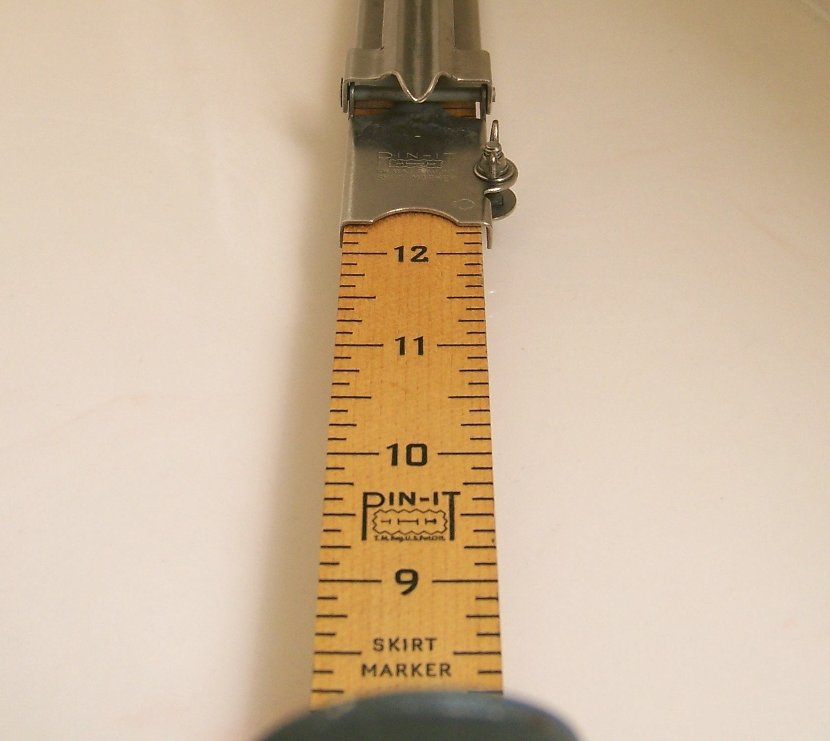 vintage pin it skirt marker hemming tool
