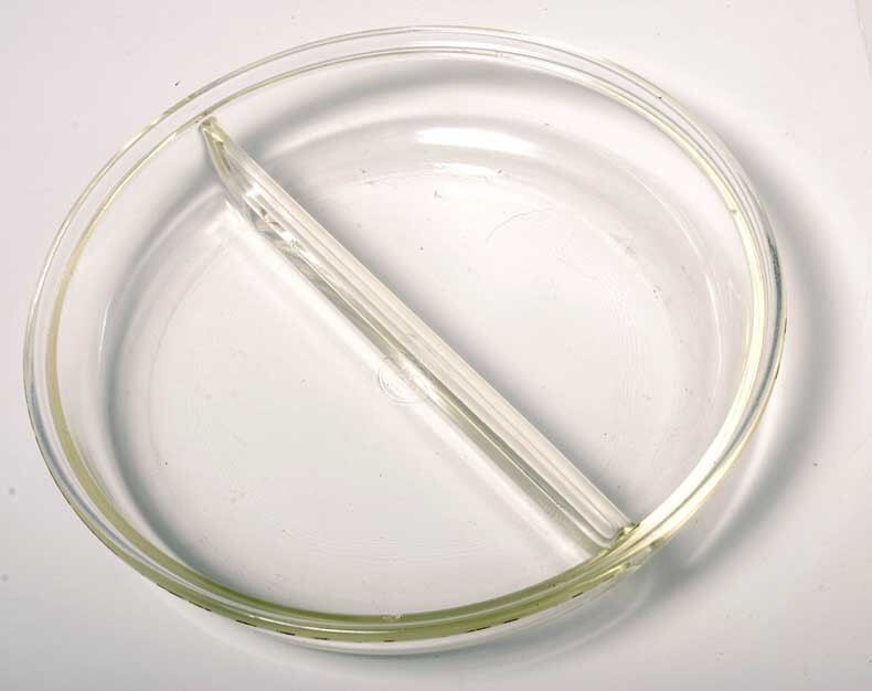 Vintage divided pyrex pie pan.
