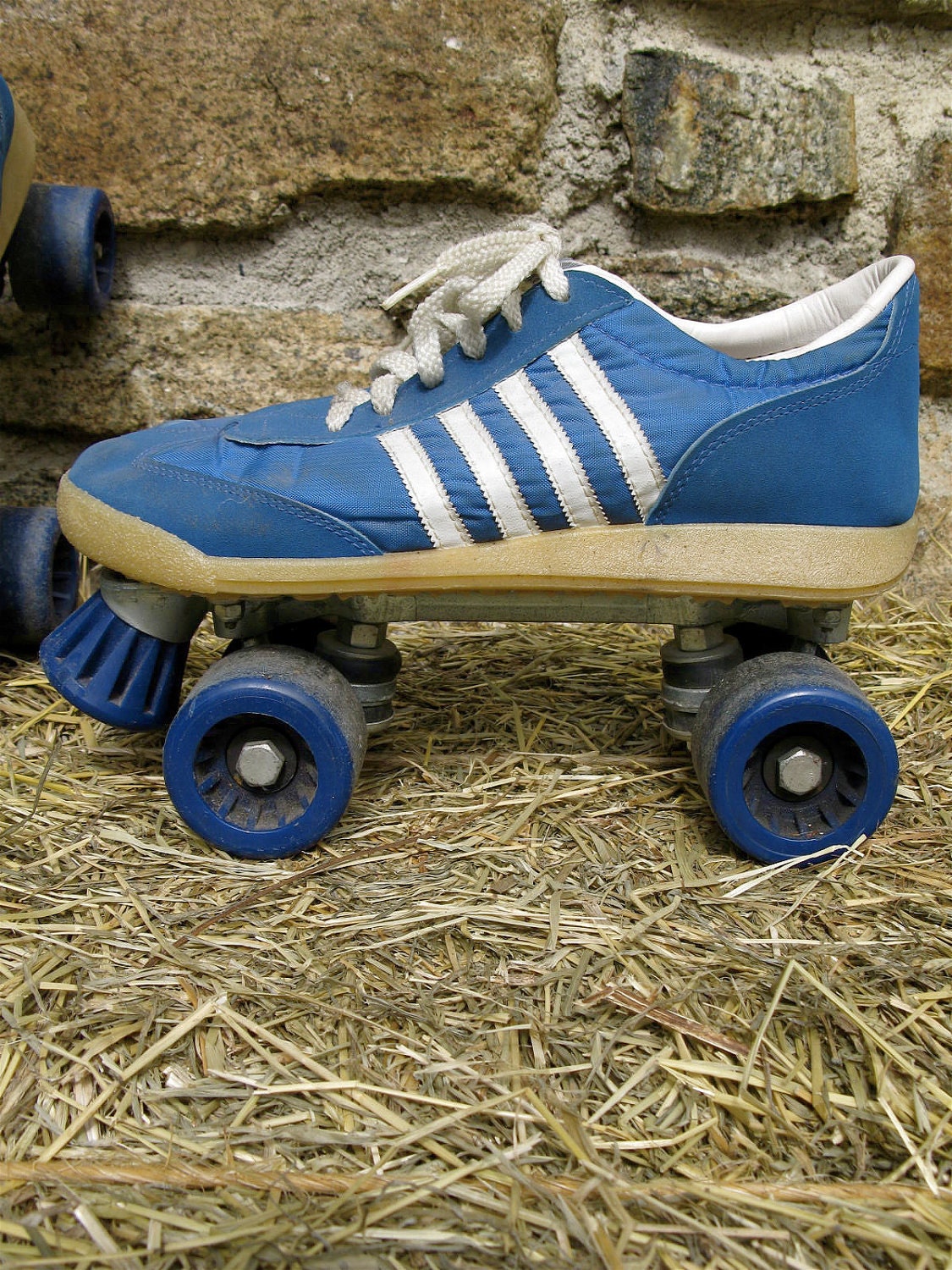Roller Skate Sneakers >> Vintage 70s Adidas Nash Cruisers Roller Skates roller derby Roller Skate Sneakers >> Vintage 70s Adidas Nash Cruisers Roller Skates roller derby