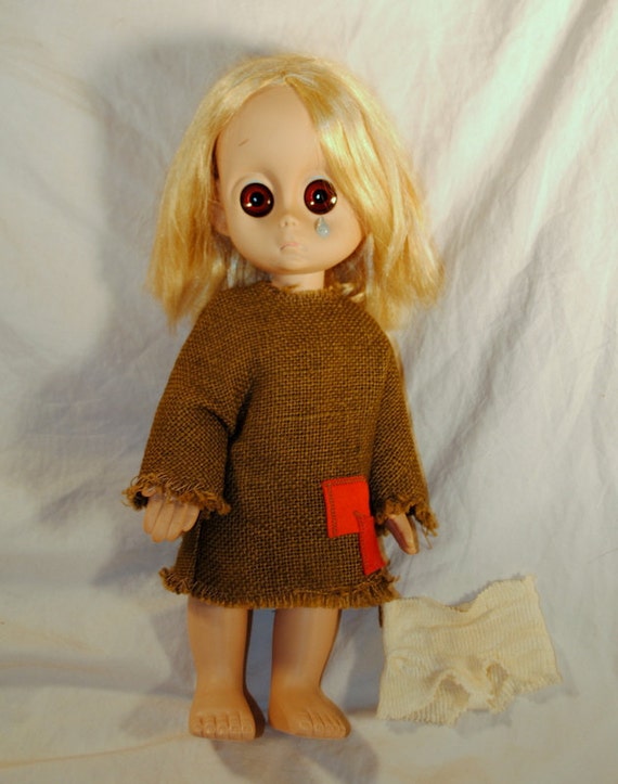 teardrop eyes dolls