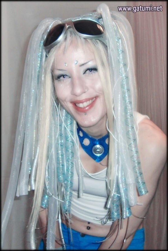 Snow angel Cyberlox Hair falls Cyber goth white baby blue UV