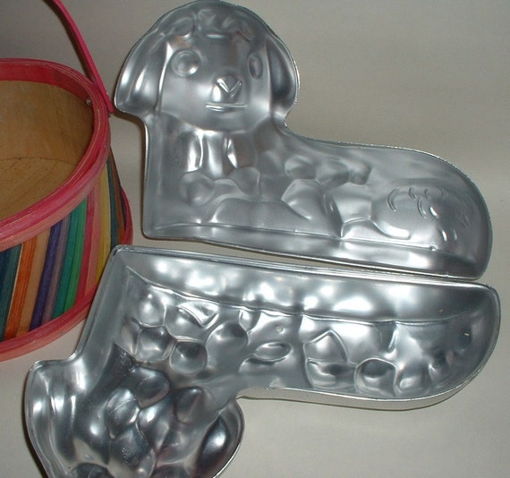 Vintage 3D Wilton Easter Lamb Cake Pan
