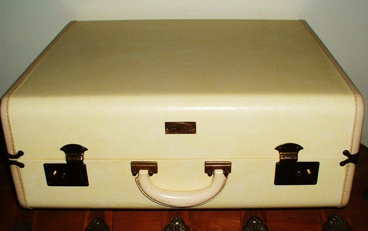 Vintage ABC Milwaukee Suitcase Luggage Ivory