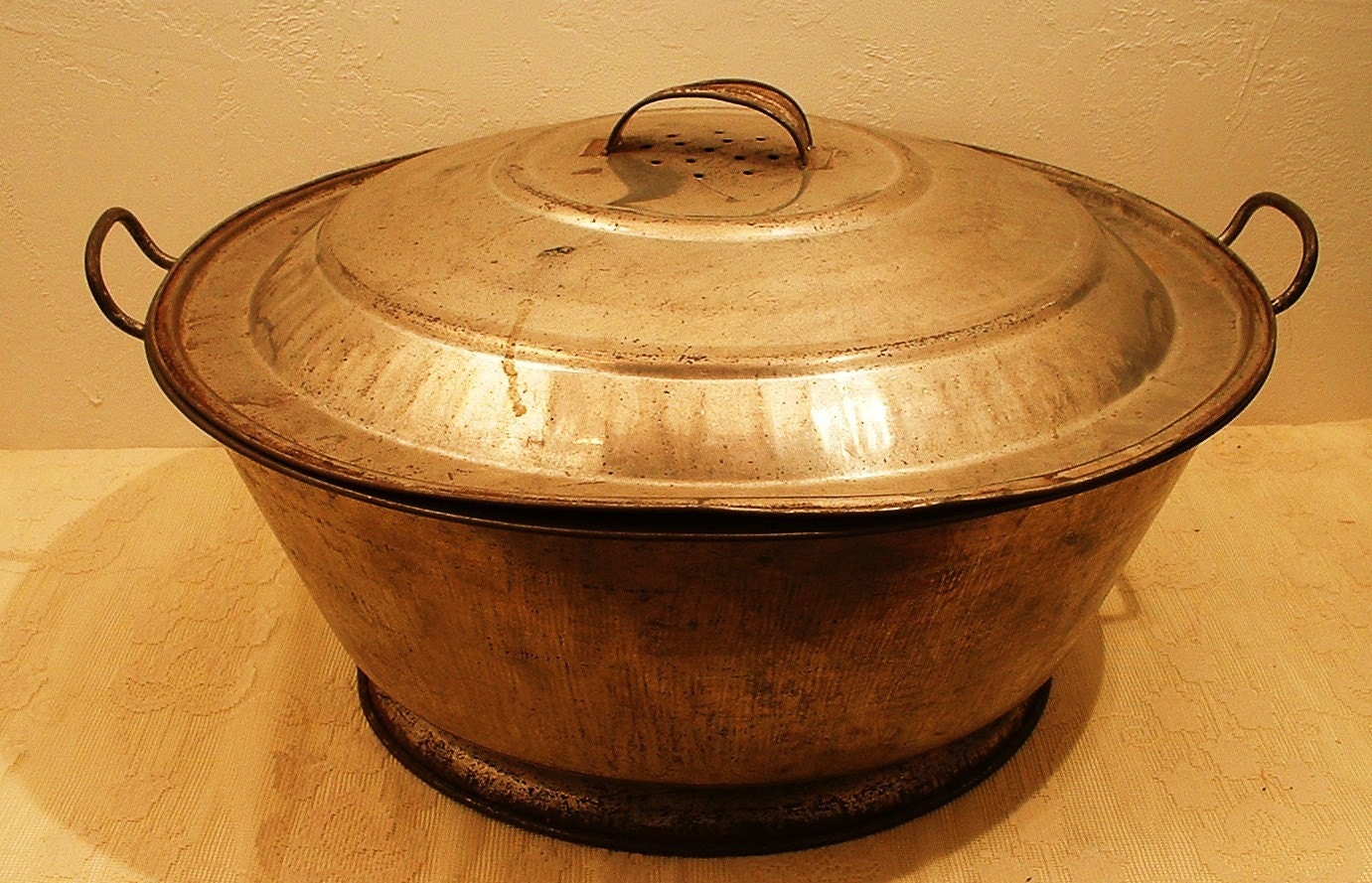 Antique Metal Dough Rising Pan Bowl with Lid HUGE and VERY