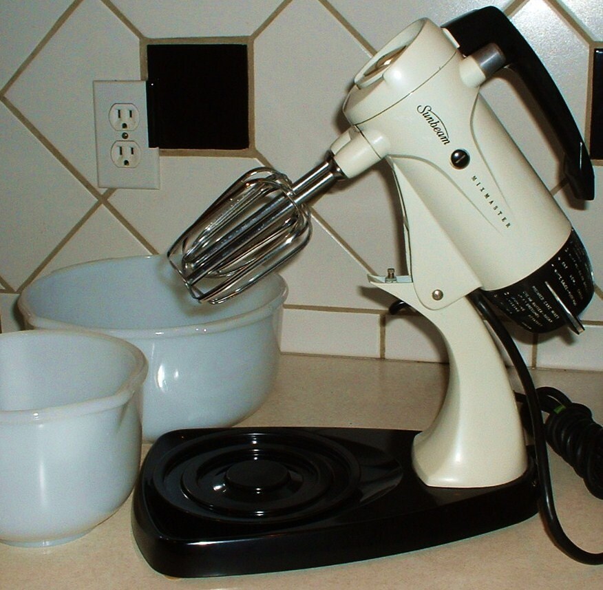 Vintage Sunbeam Electric Mixmaster Model 12 Super Clean Works