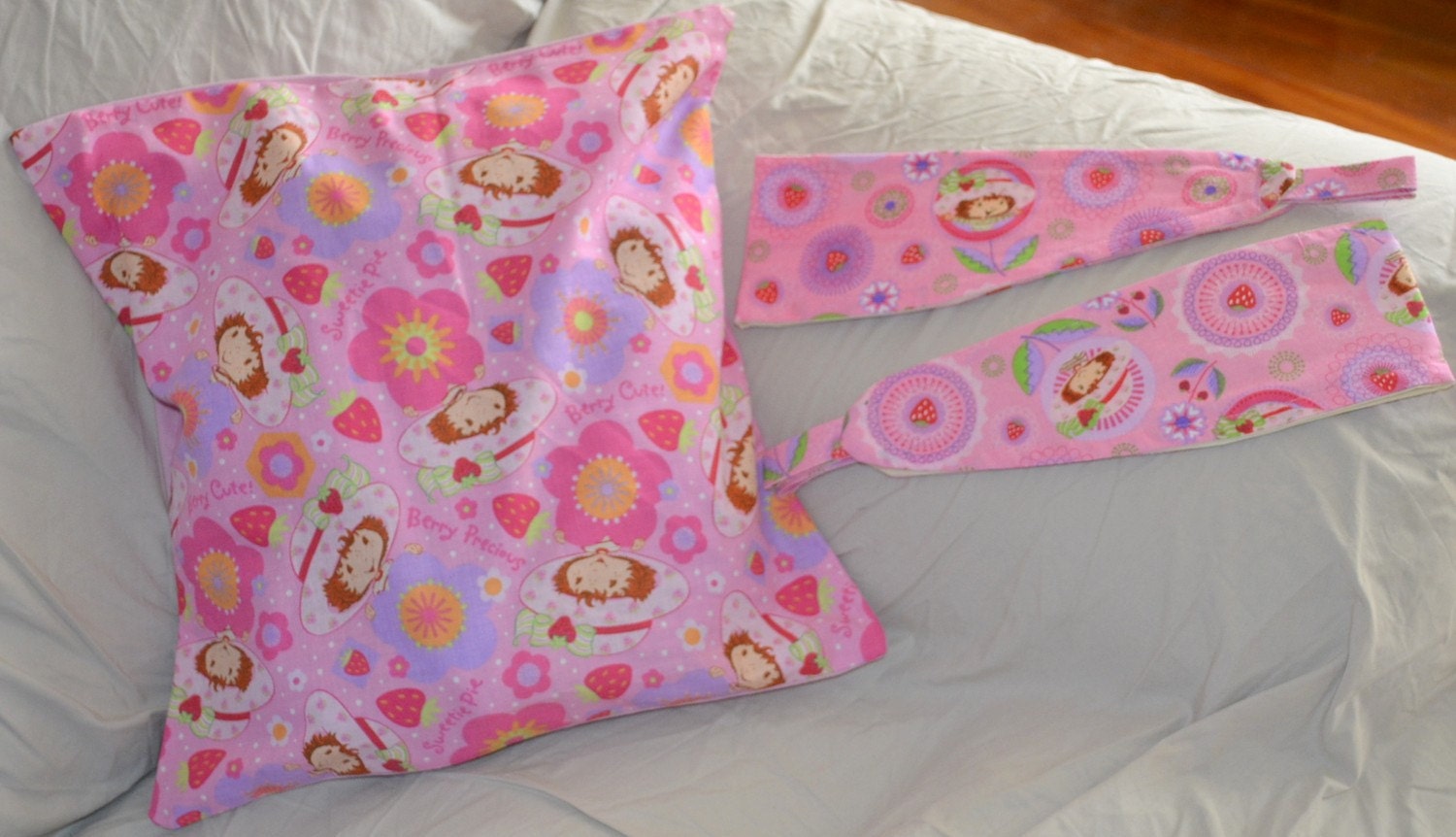 strawberry shortcake pillow pet