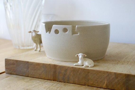 Cuppa & Cake with Victoria (Little Wren Pottery) @owlprintpanda.blogspot.co.uk