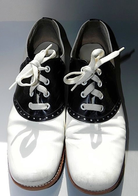 saddle shoes from the 50s