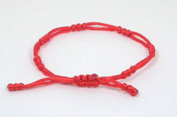 Dovetail Good Luck Red String Bracelet