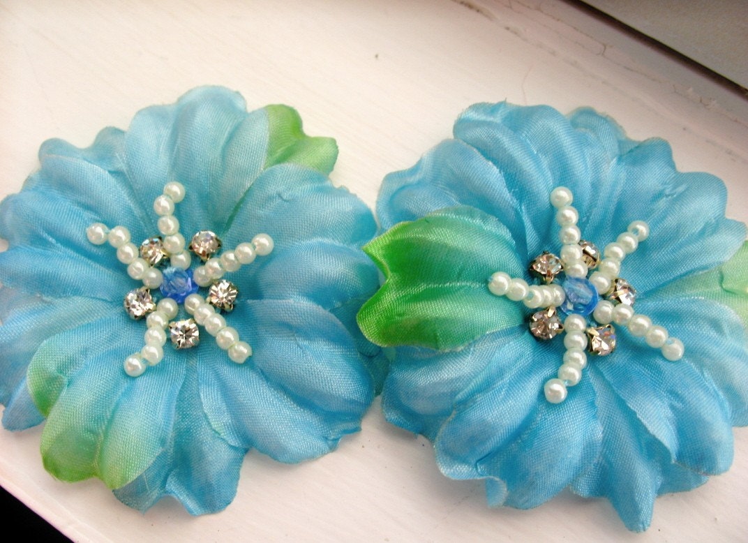 NEW Small Turquoise Blue Silk Flowers with Rhinestones and