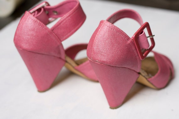 petal pink sandals