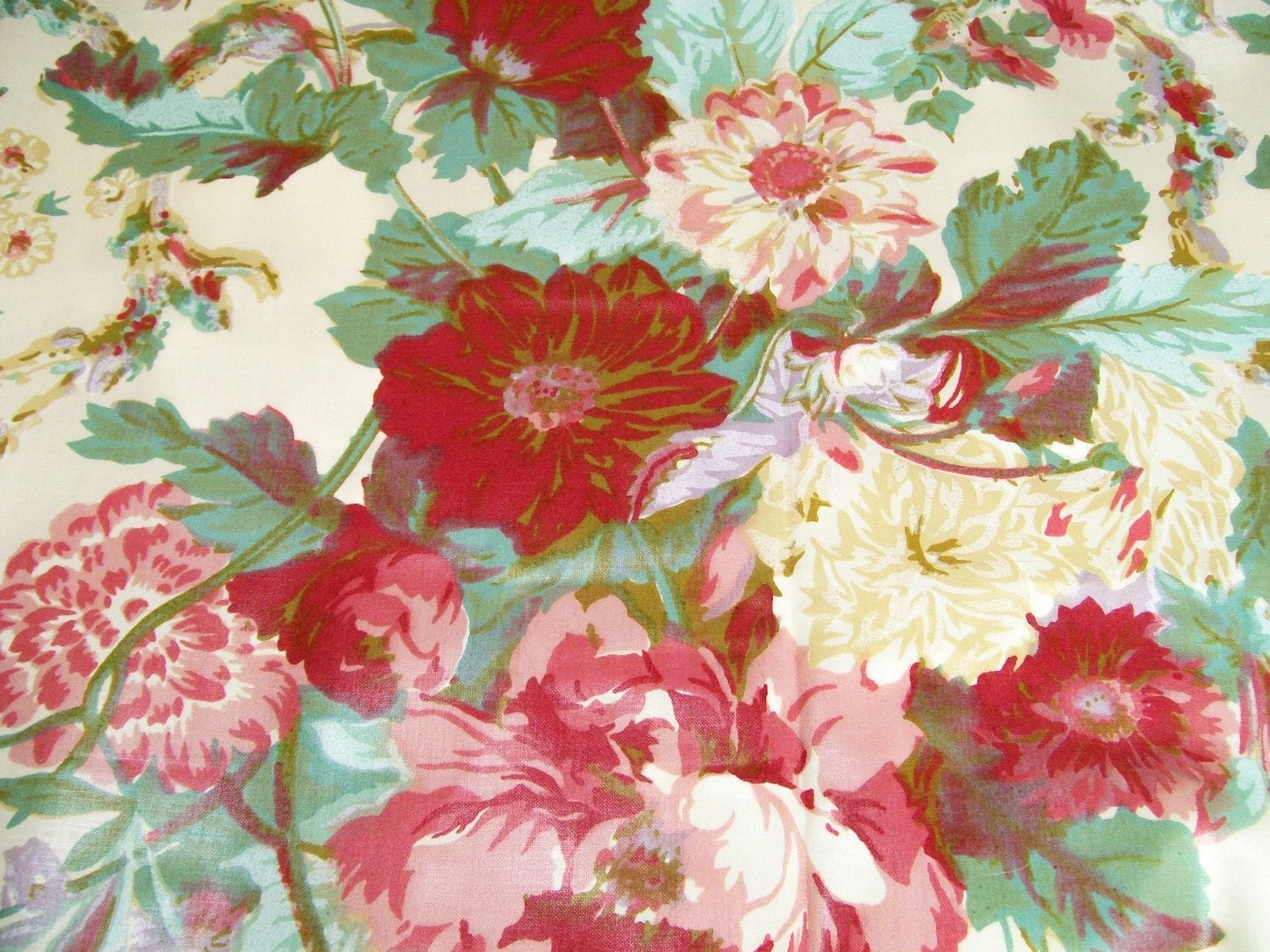 Vintage Waverly Floral Fabric Cabbage Roses 1 1/2yd Pinks