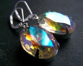Decadent Diva - Vintage Glam Earrings