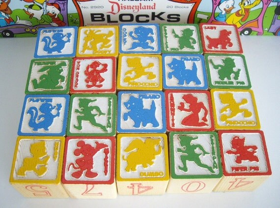 Playskool Disney Alphabet ABC Wooden Blocks Disneyland by