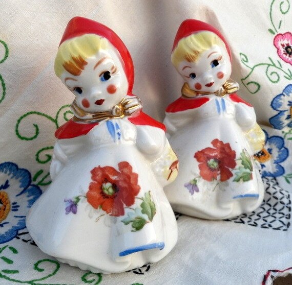 Items similar to Vintage Hull China Little Red Riding Hood Salt and