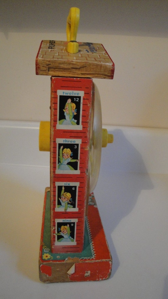 Vintage 1968 Fisher Price Teaching Musical Clock