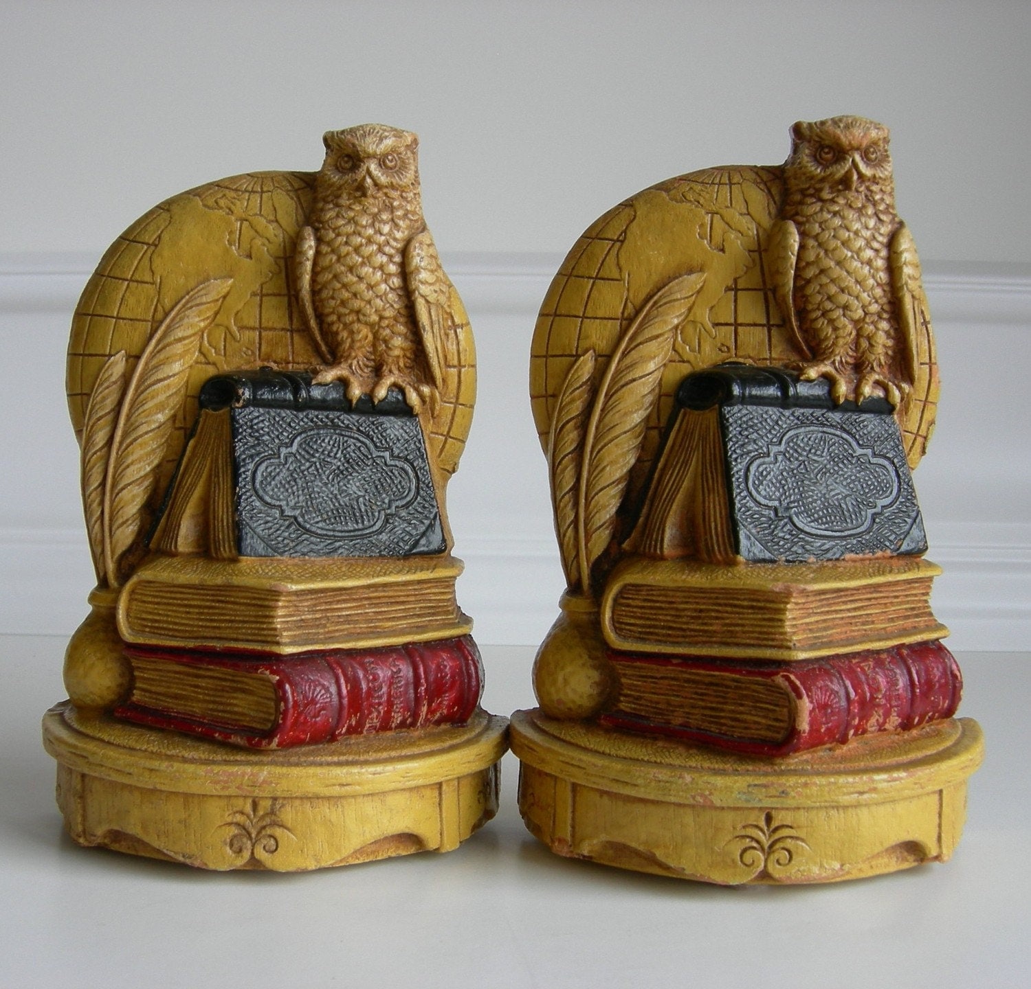 Vintage Owl Syroco Wood Pair of Bookends Syracuse Ornamental