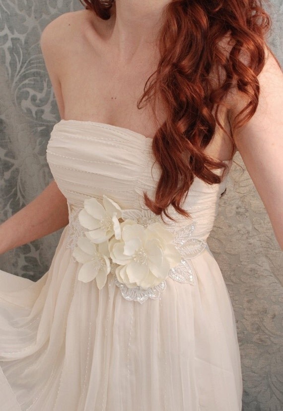 stylish belt for gown