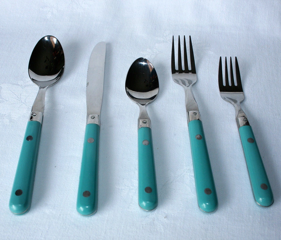 20 Piece Teal Blue Steel Plastic Handle Flatware Set