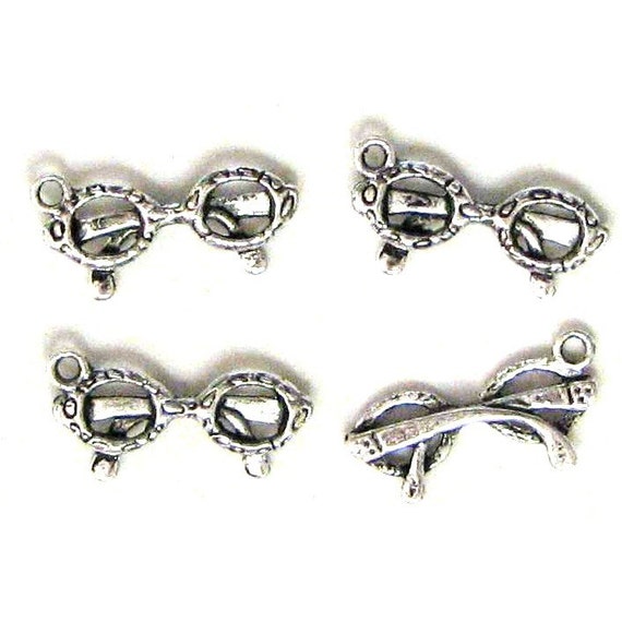 Items similar to 4 Silver Plated Eyeglasses Charms Glasses Specs on Etsy