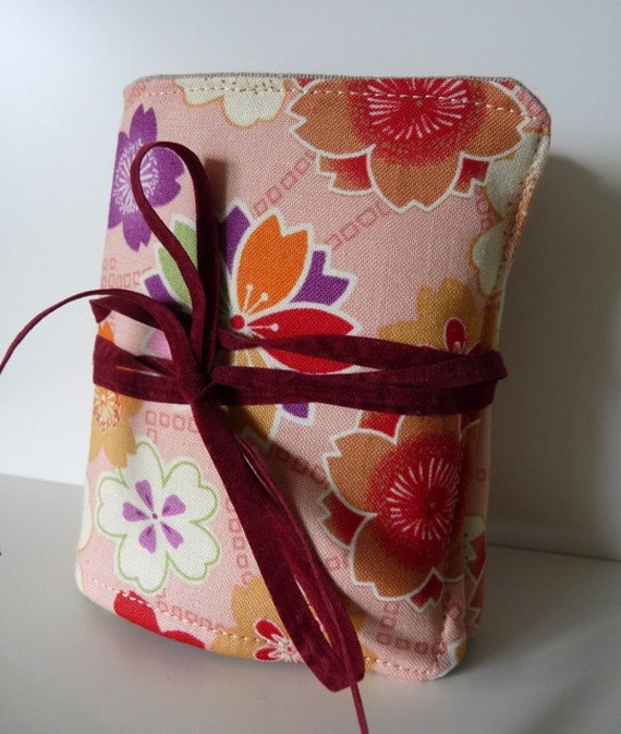 Travel sewing kit japanese flowers