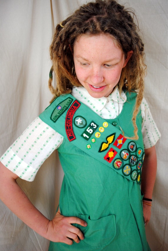 Vintage 1970s Girl Scout Dress Uniform With Sash And Badges