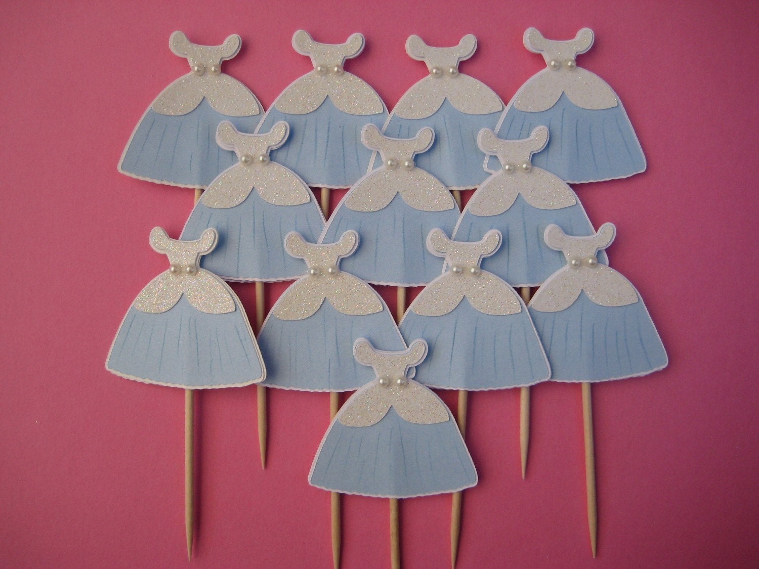 12 Cinderella Cupcake Toppers 12 Cinderella Cupcake Toppers
