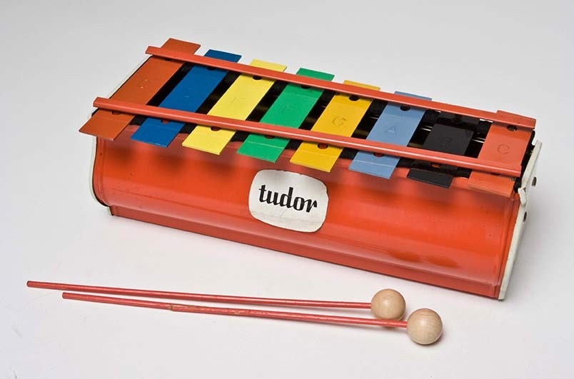 Vintage Xylophone Tudor TruTone Metal Colored by ModernAtomic